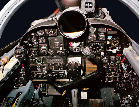 cockpit U2
