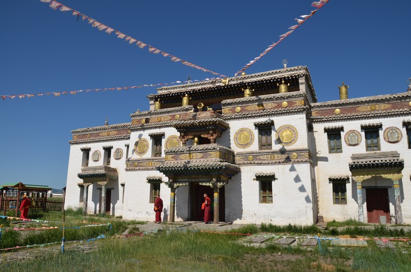 russie mongolie par la route karakorum religion temple moines
