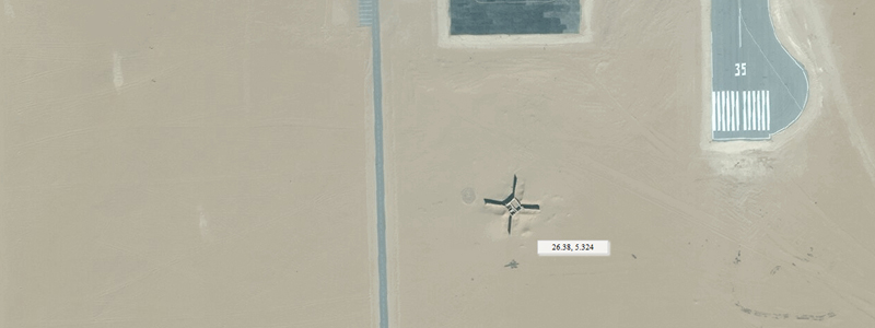 sahara amguid vue aérienne aérodrome alvéoles abris pour avions