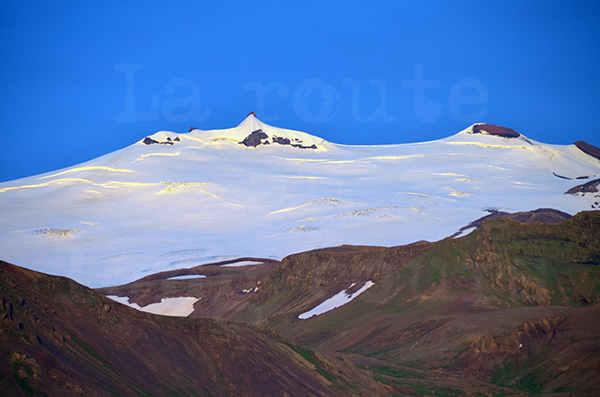 islande péninsule de snaefell volcan jules verne voyage au centre de la terre neige