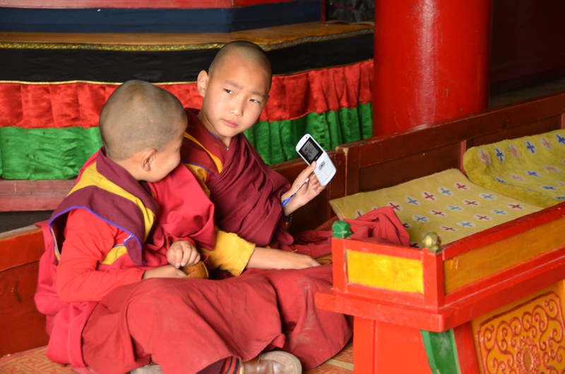 russie mongolie par la route karakorum temple monastere religion moines