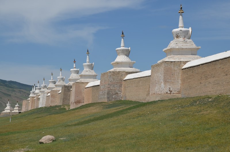 russie mongolie par la route karakorum temple enceinte