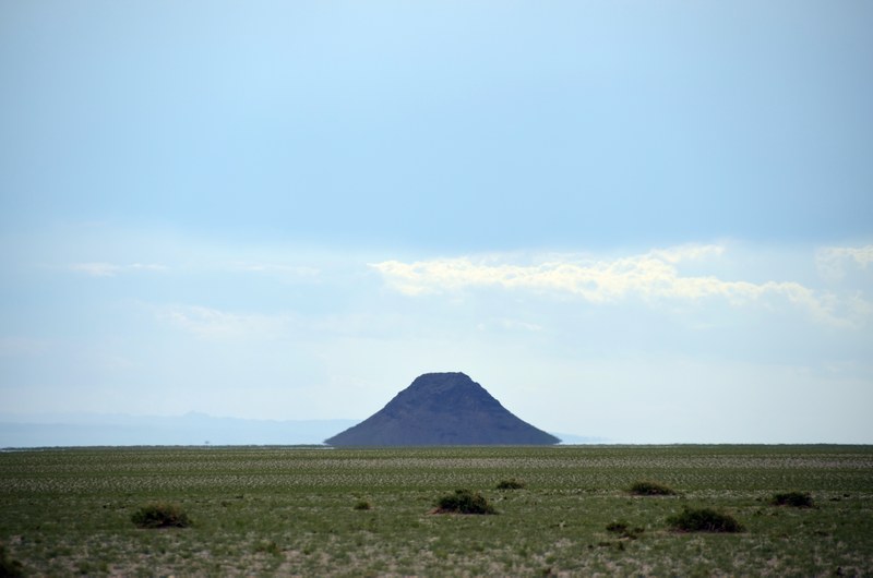 russie mongolie par la route desert gobi volcan