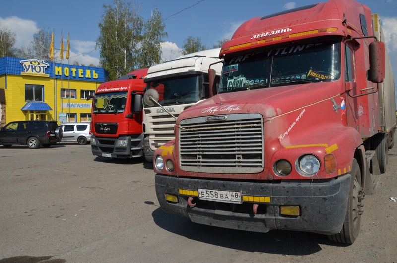 russie mongolie par la route transsibérienne M53 camions