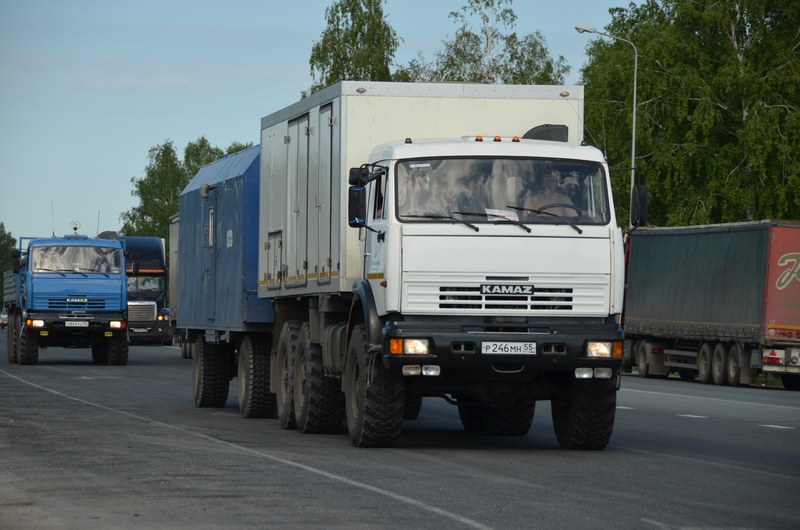 russie mongolie par la route transsibérienne M53 camions Kamaz